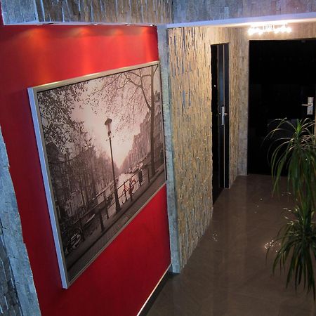קרקוב Komorowski Luxury Guest Rooms מראה חיצוני תמונה