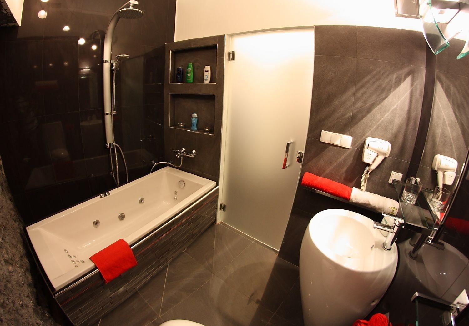 קרקוב Komorowski Luxury Guest Rooms מראה חיצוני תמונה