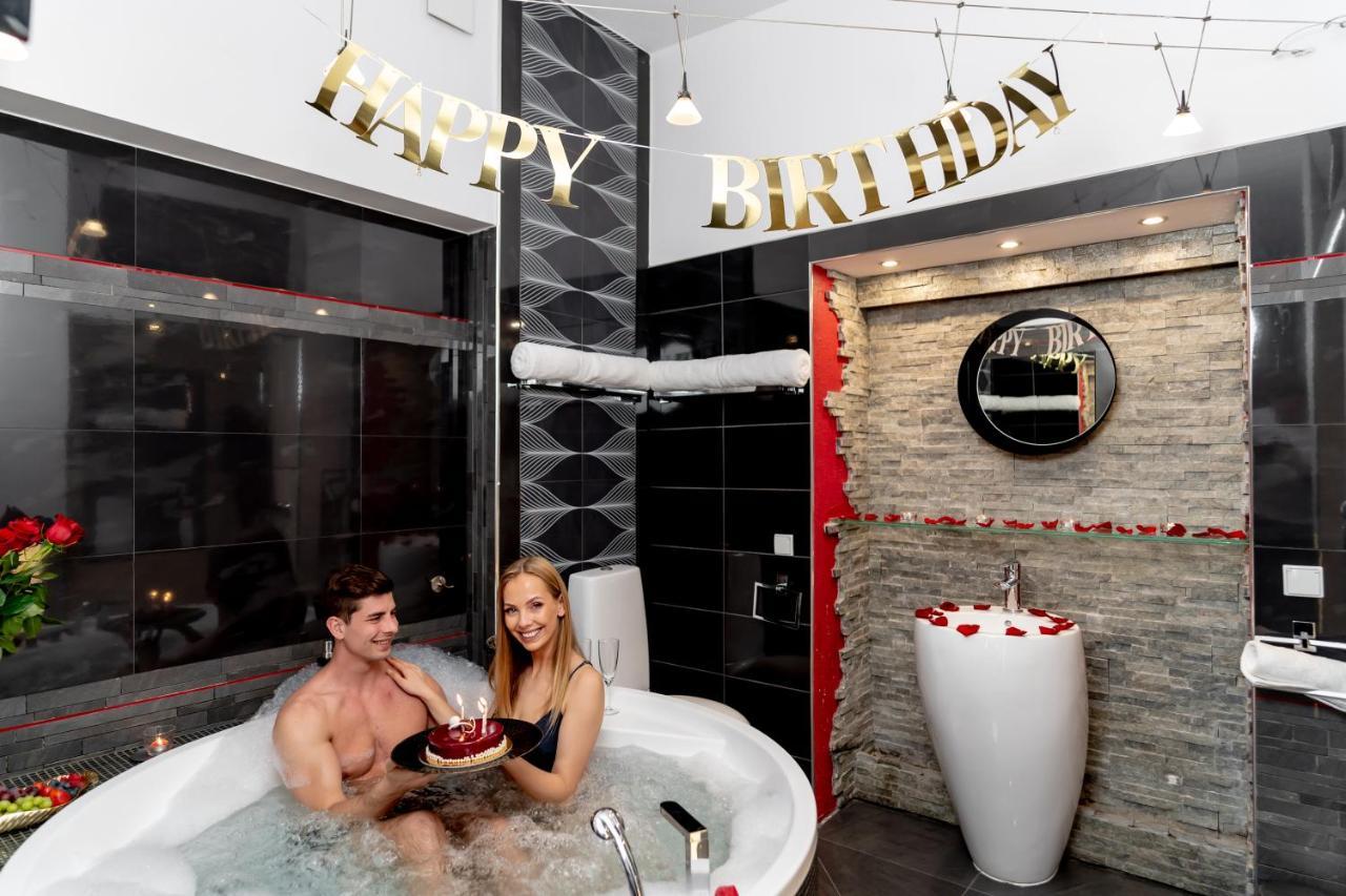קרקוב Komorowski Luxury Guest Rooms מראה חיצוני תמונה